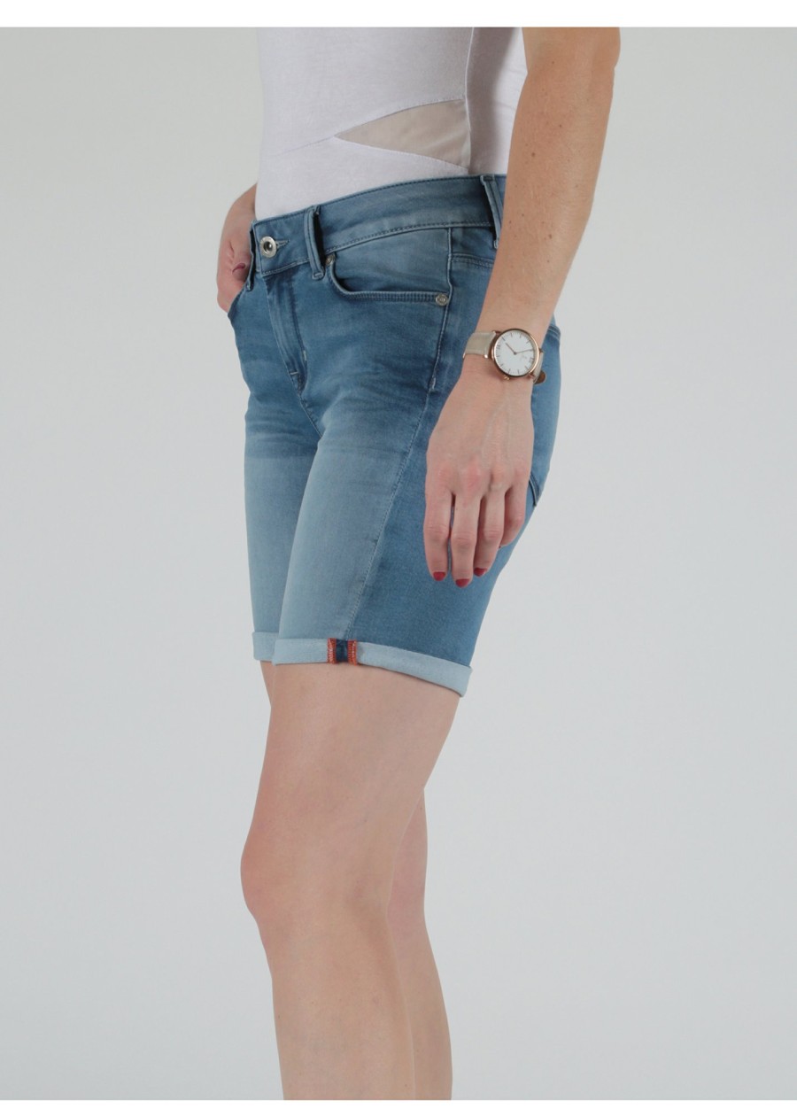 Damen MIRACLE OF DENIM | Lucky Bermuda / Kurze Hosein Light Blue