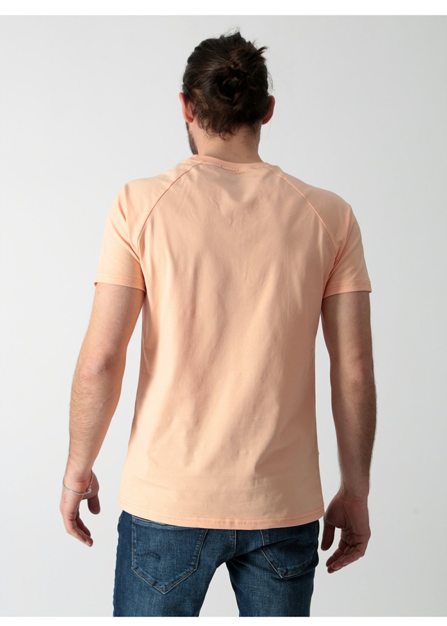 Herren MIRACLE OF DENIM | Logo T-Shirt / T-Shirtin Peach