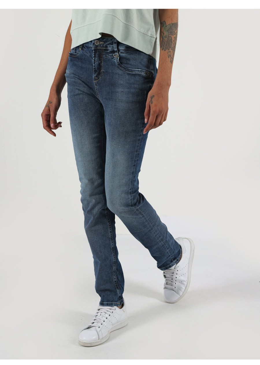 Damen MIRACLE OF DENIM | Daisy Comfort Fit / Daisy Comfort Fit Jeansin Memory Blue